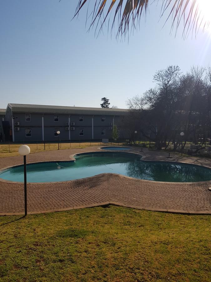 Be My Guest Hotel Conference Sasolburg 外观 照片